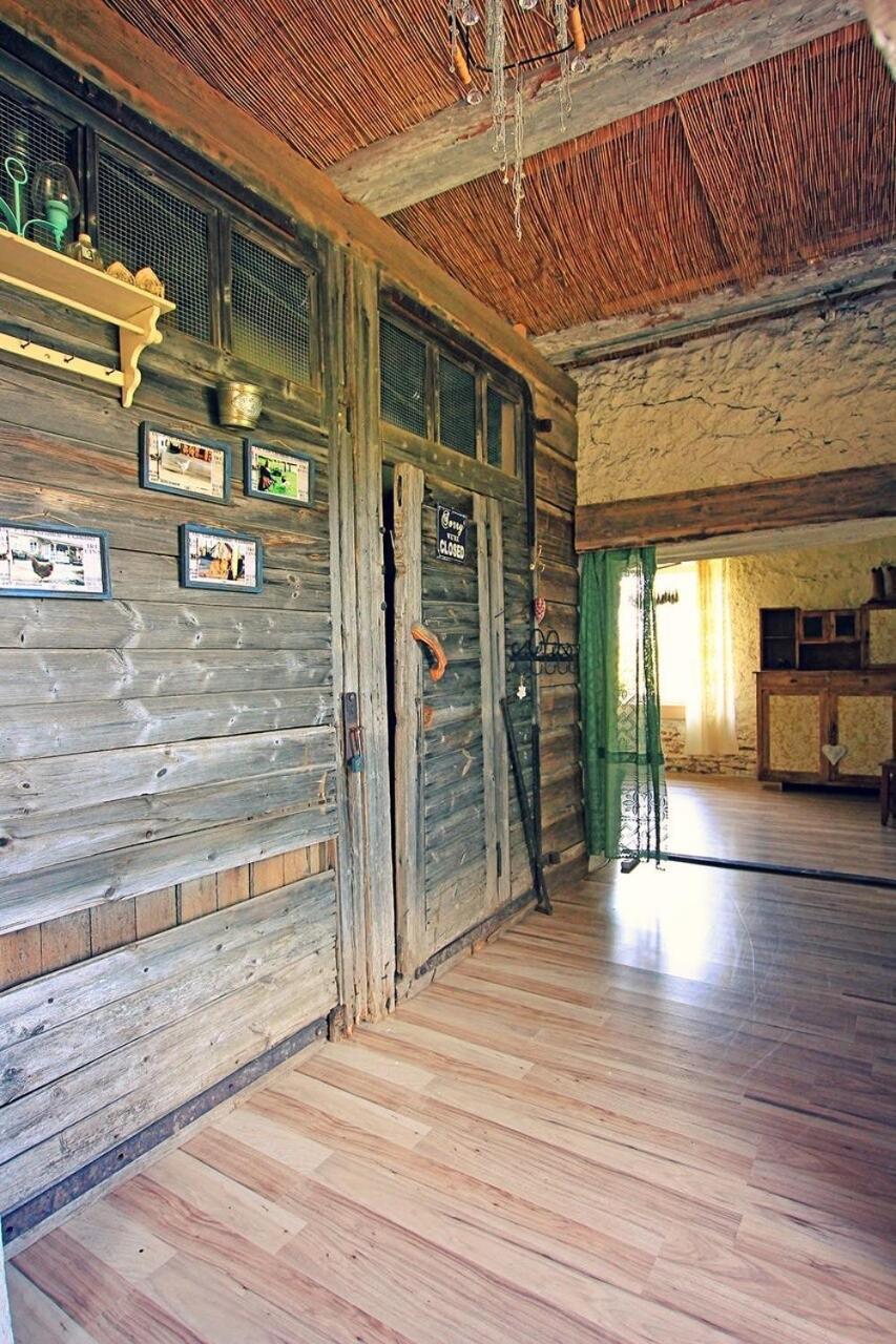 B&B Rando & Kaerdi Juures Oue Lyuganuse Екстериор снимка